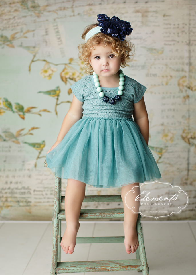 60x60 Evelyn poly A22